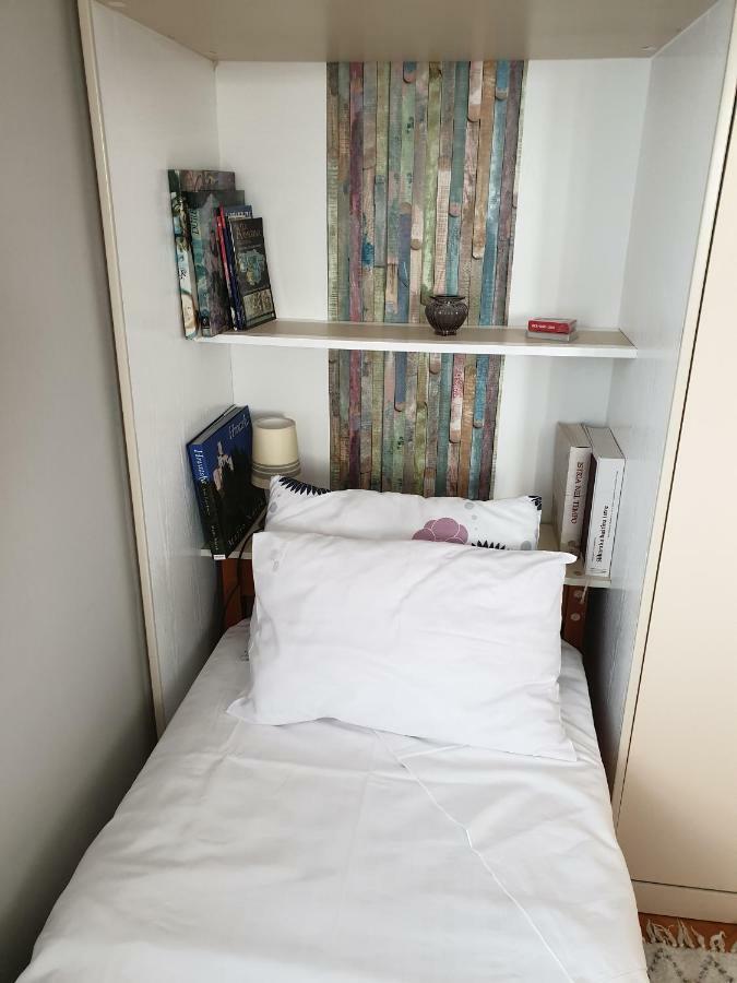 Room Bm พูลา ภายนอก รูปภาพ